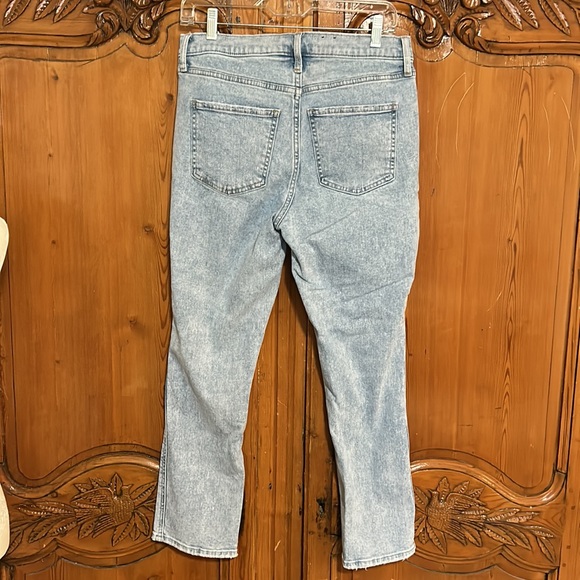 Gap Mid Rise Vintage Slim Light Destroy Jeans - Picture 5 of 7